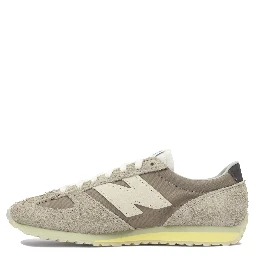 "471 Grey Days" Sneakers