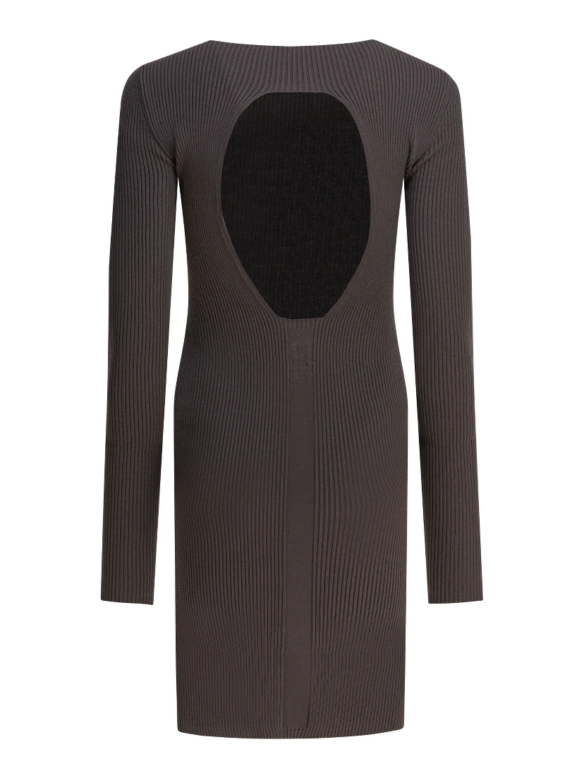Sheath dress with long sleeves