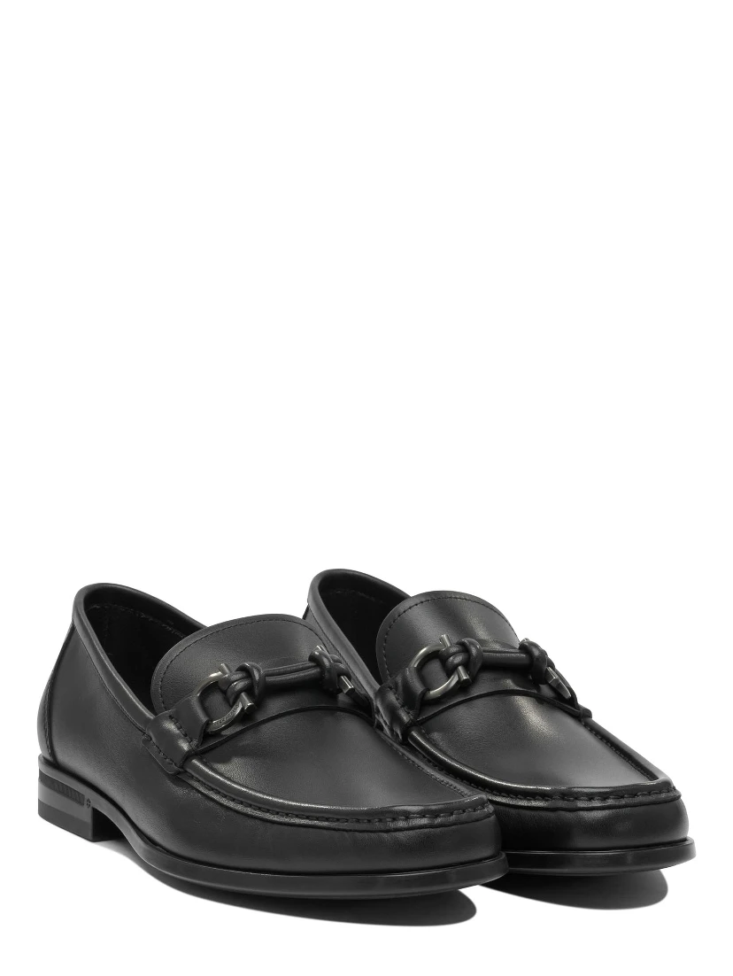 Loafers & Slippers