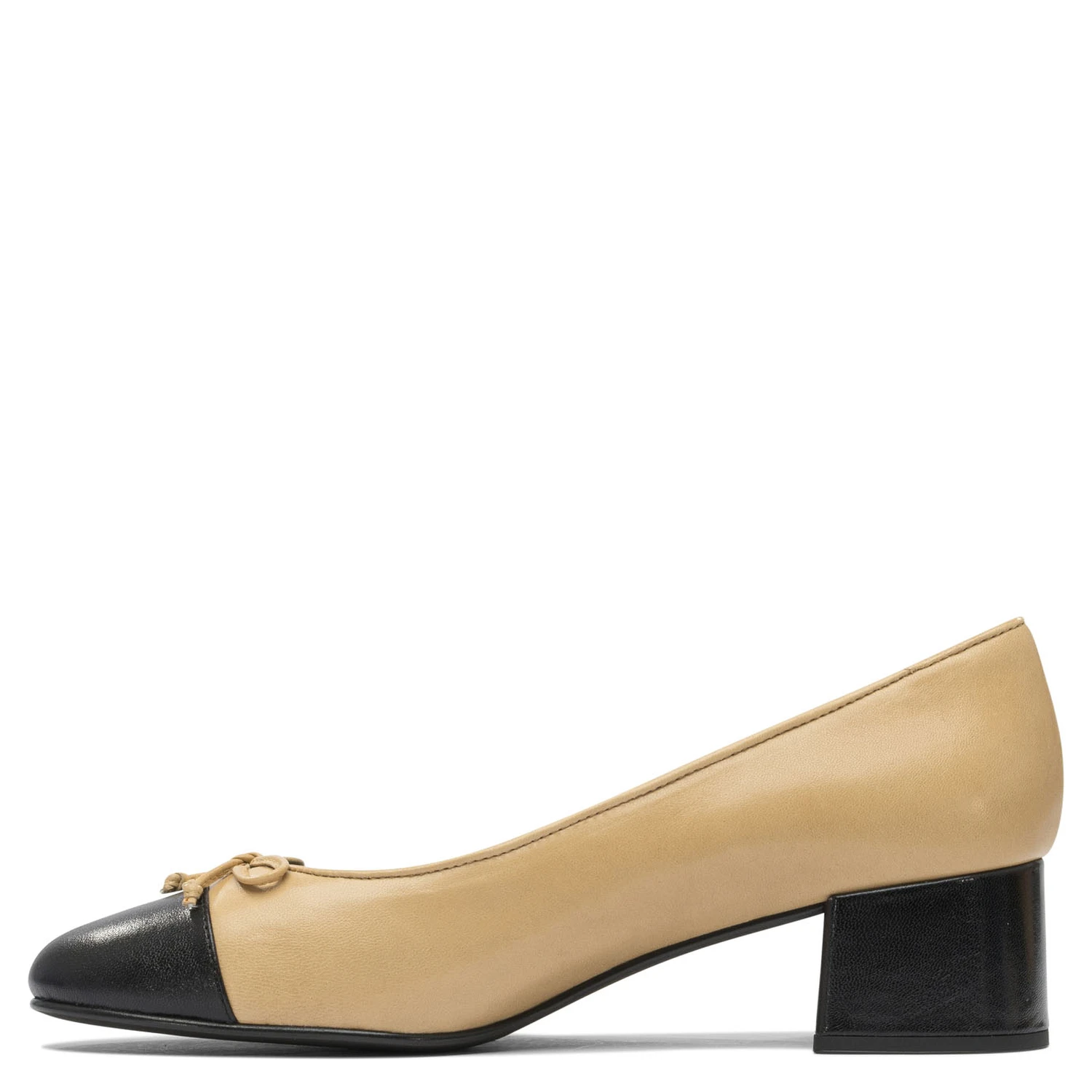 Heeled shoes
