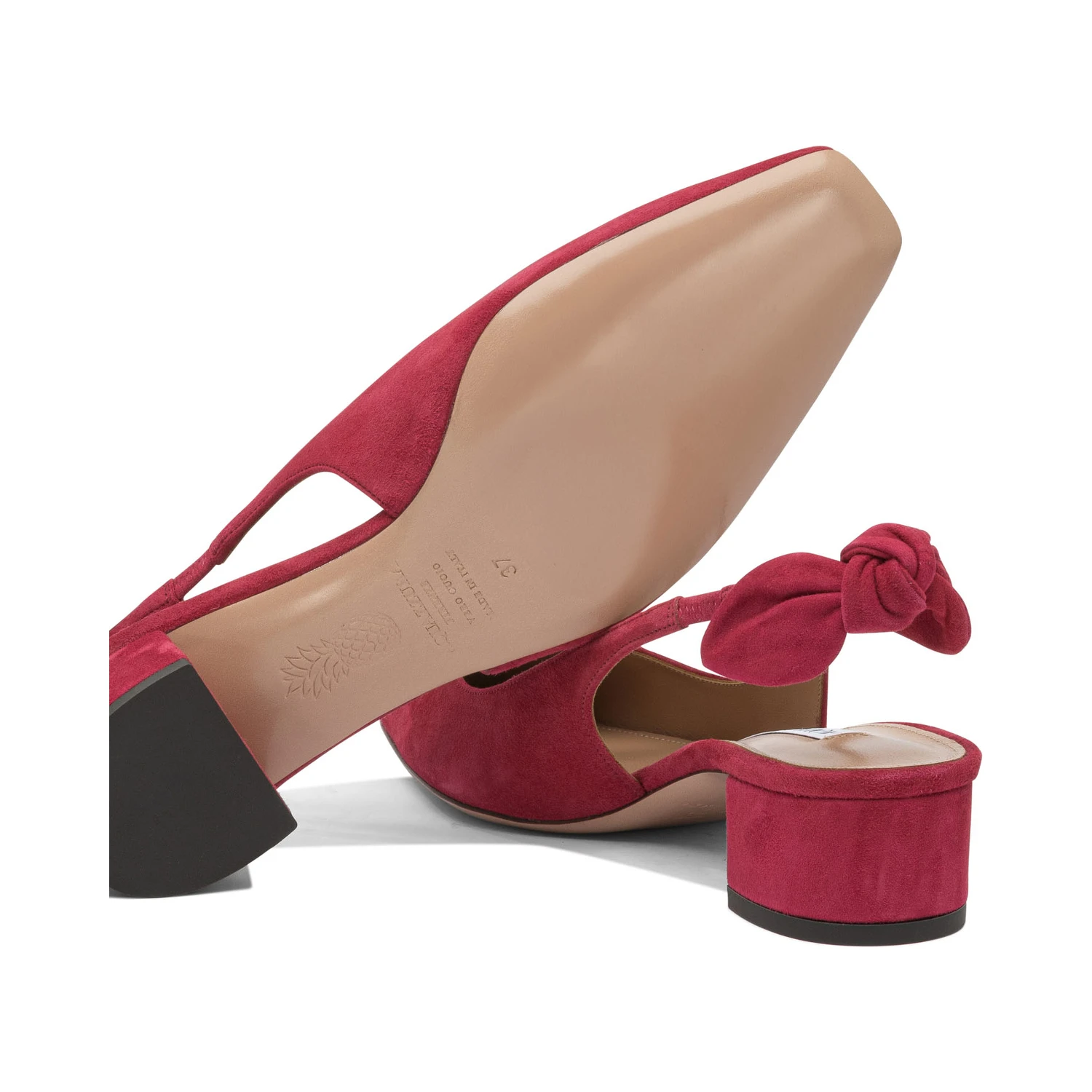 Heeled shoes