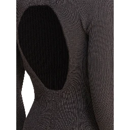 Sheath dress with long sleeves