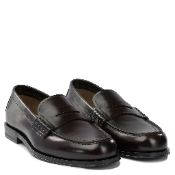 Glossy leather loafers