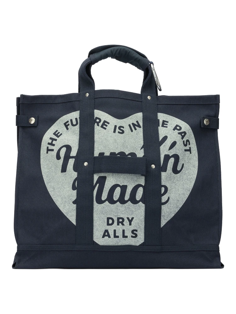 Travel bag with logo