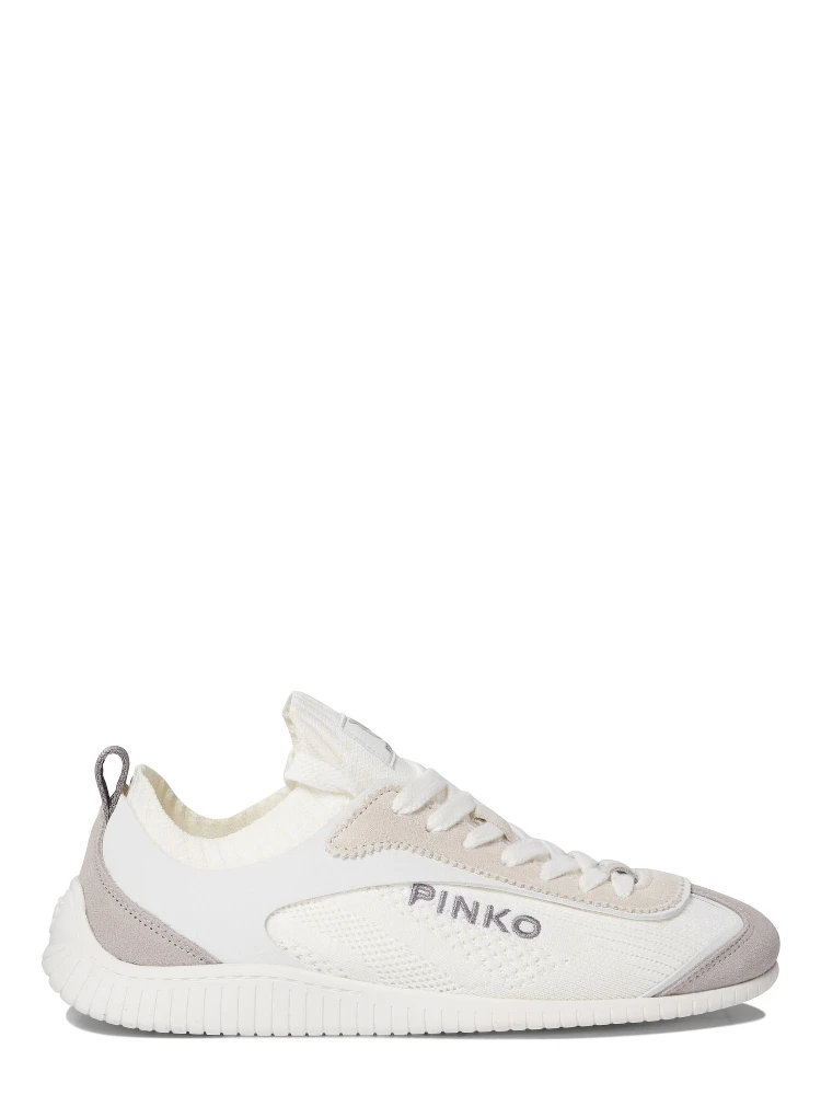 Sneakers & Slip-On