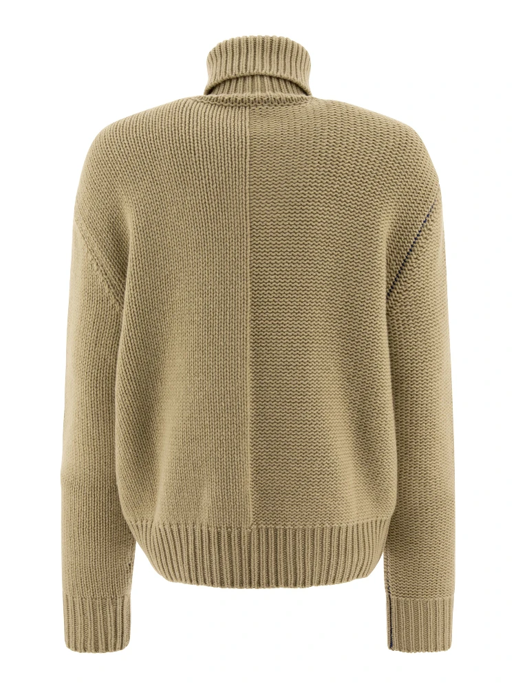 Cashmere sweater with EKD alternative