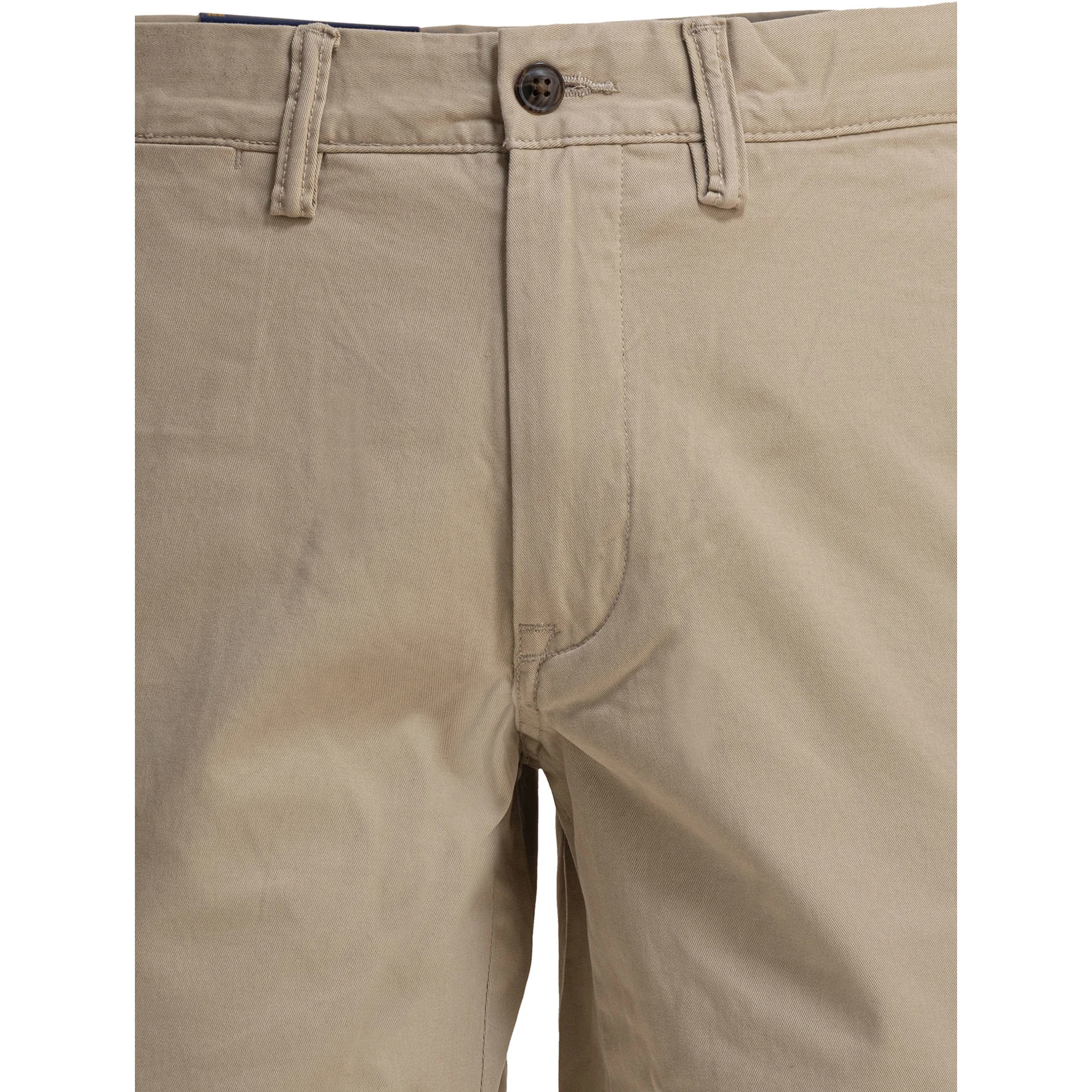 شورت تشينو مطاطي بقصة مستقيمة