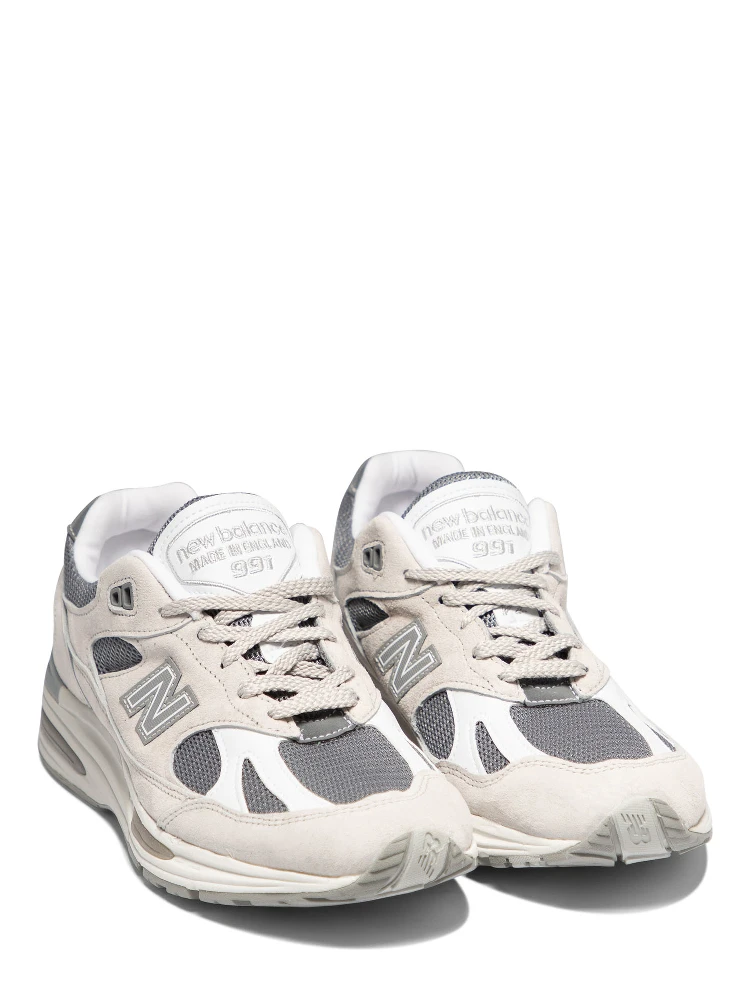 "Made in UK 991V2" sneakers alternative