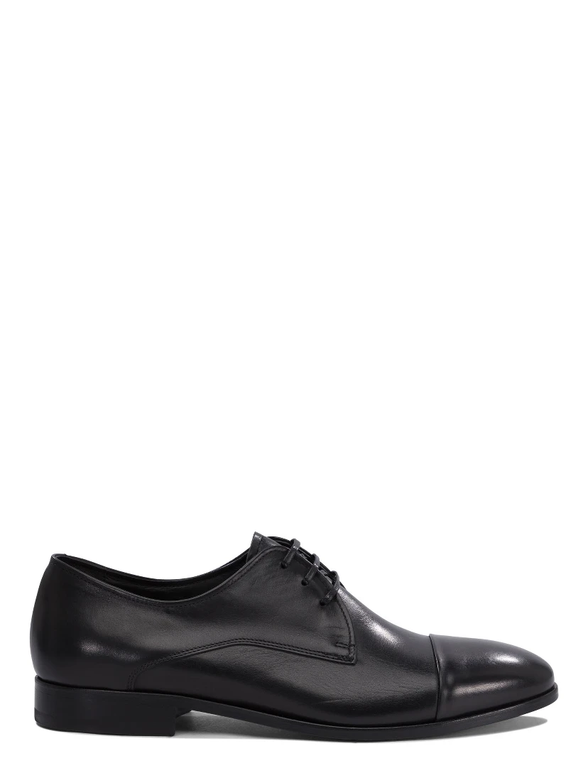 Leather brogues