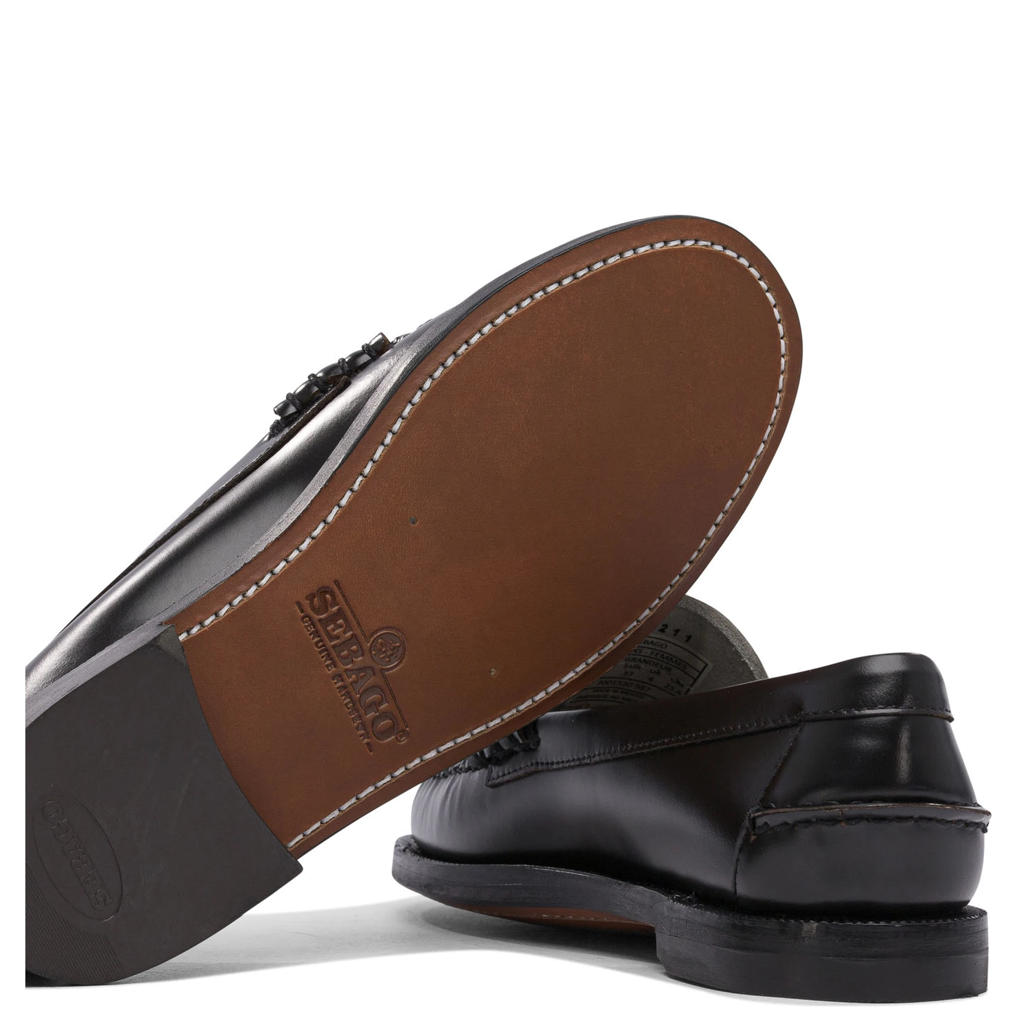 أحذية بدون كعب ونعال