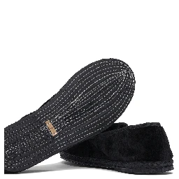 أحذية بدون كعب ونعال