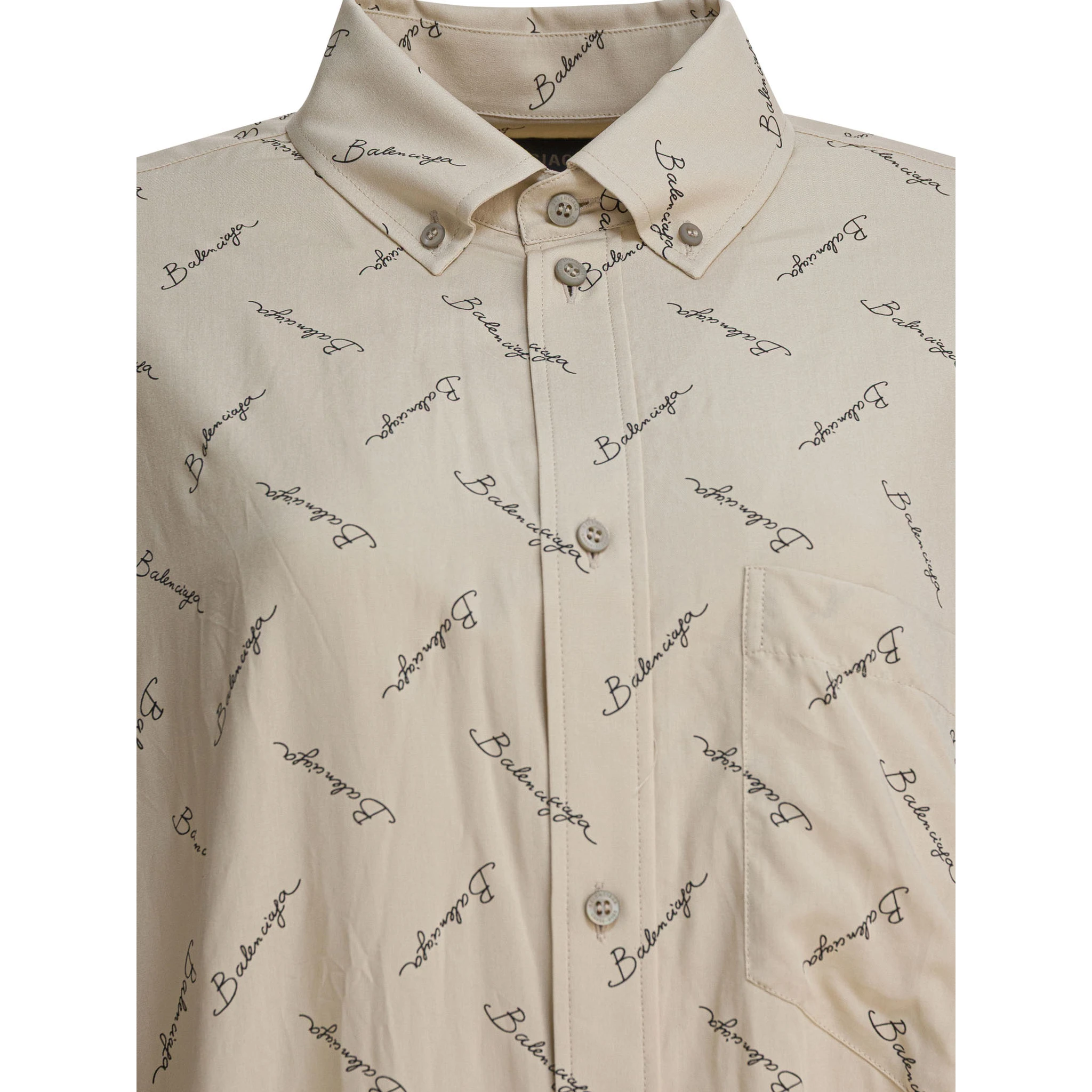 Oversized shirt with logo