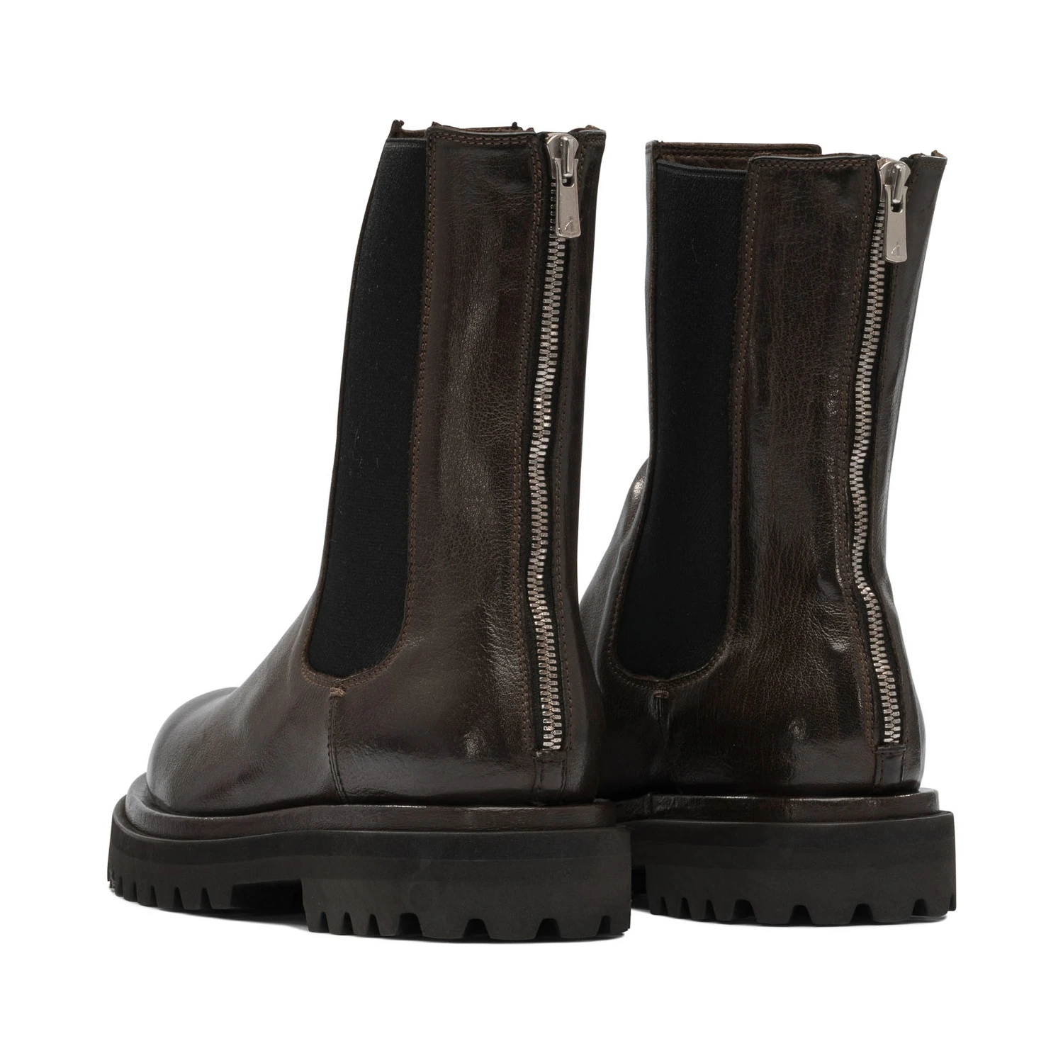 "Wisal DD 122" zippered ankle boots.