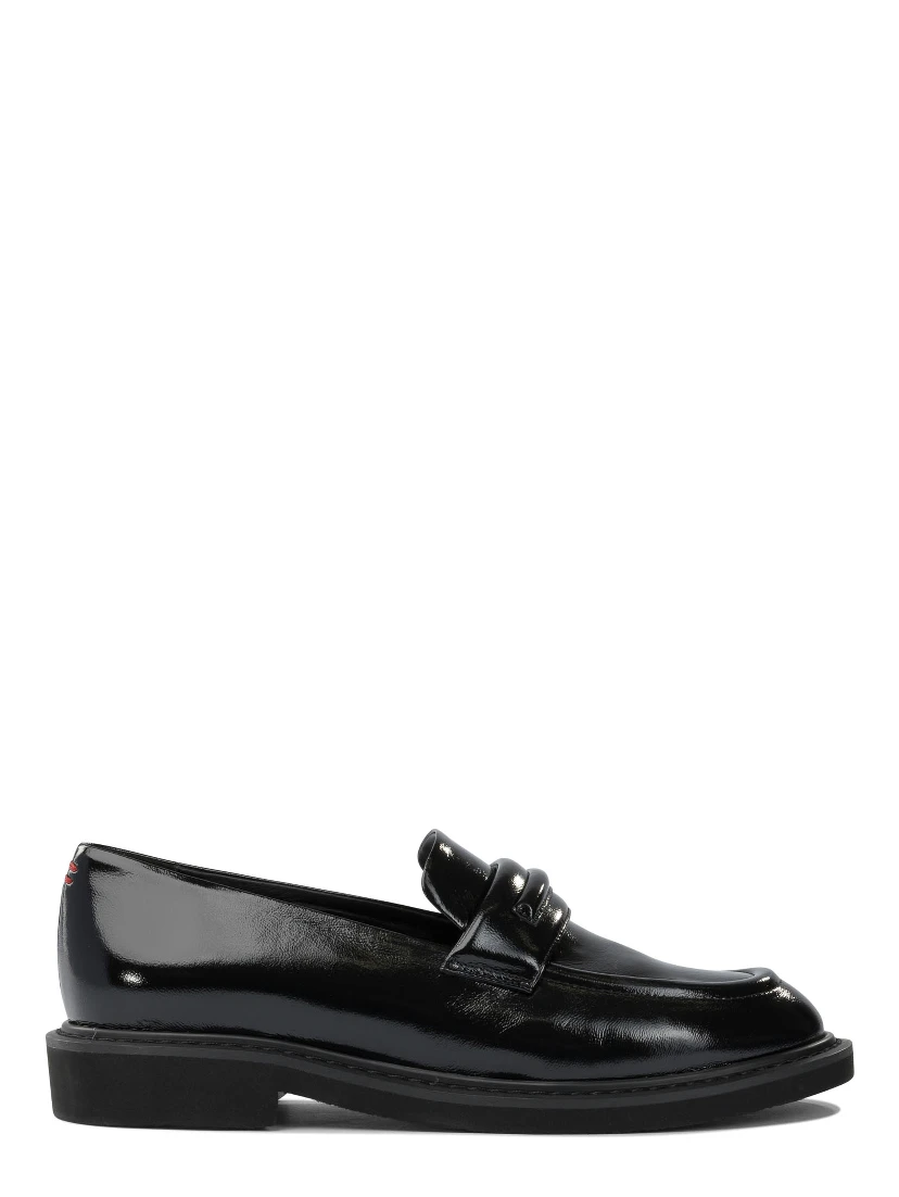 Glossy leather loafers