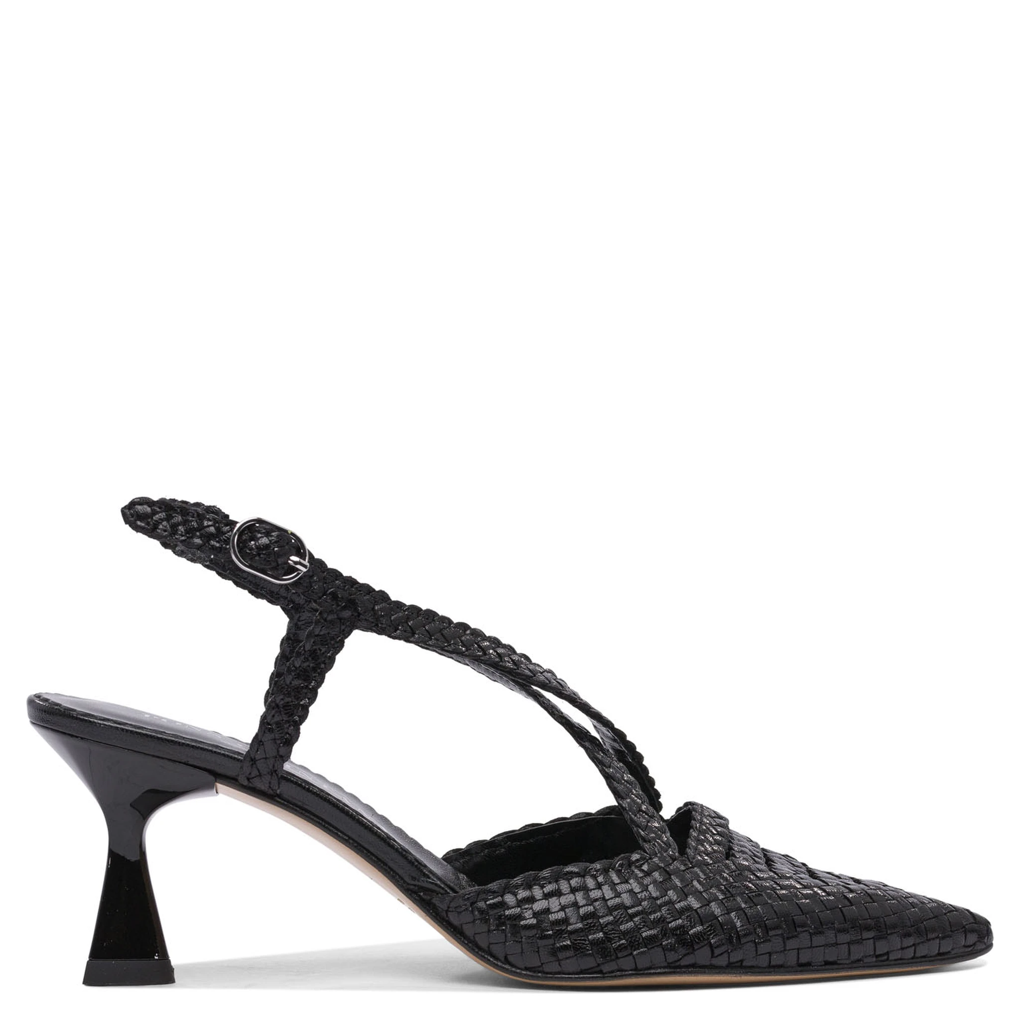 Heeled shoes