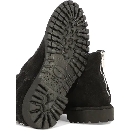 "Spectacular" ankle boots