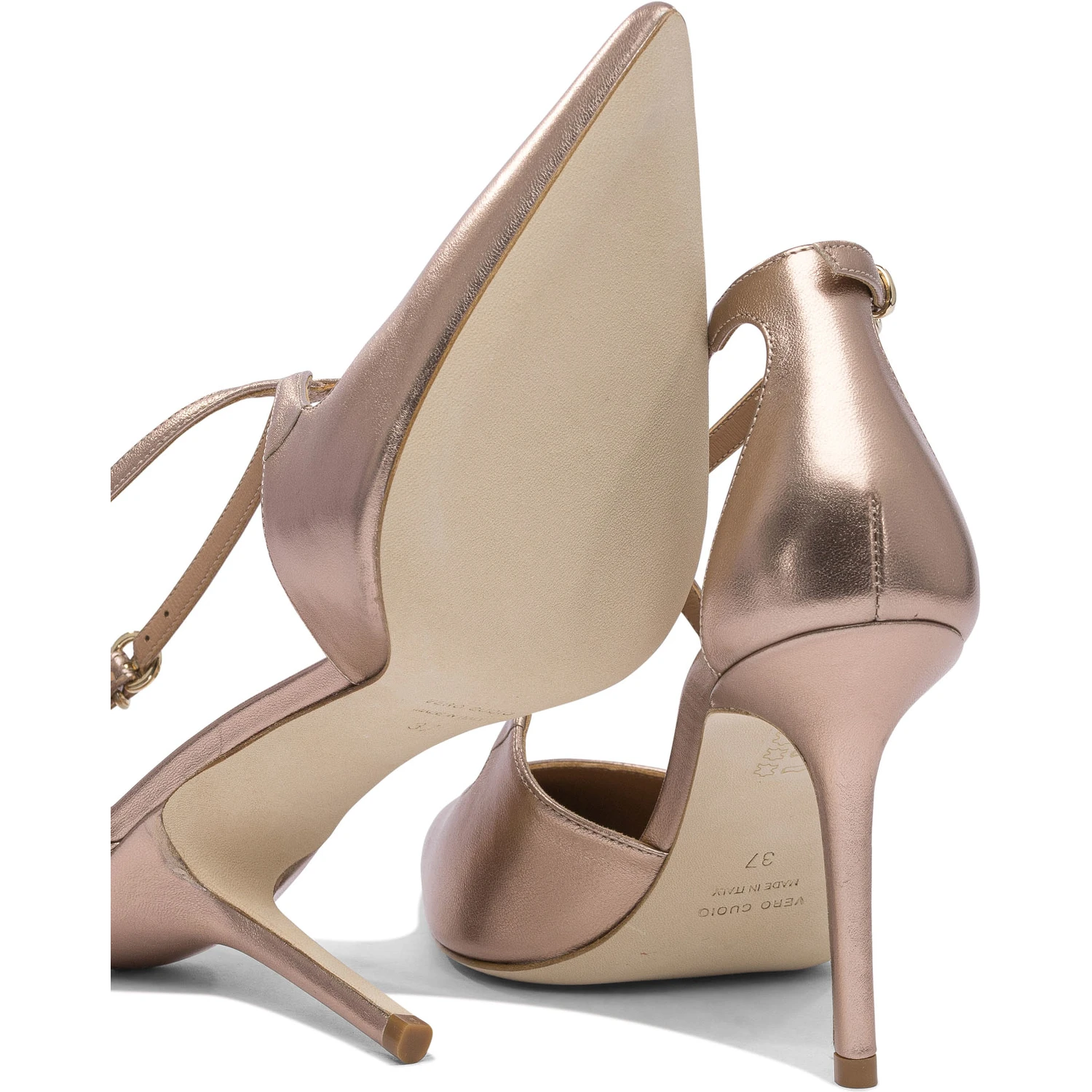 Heeled shoes