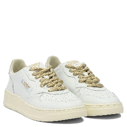 "Medalist Low" sneakers