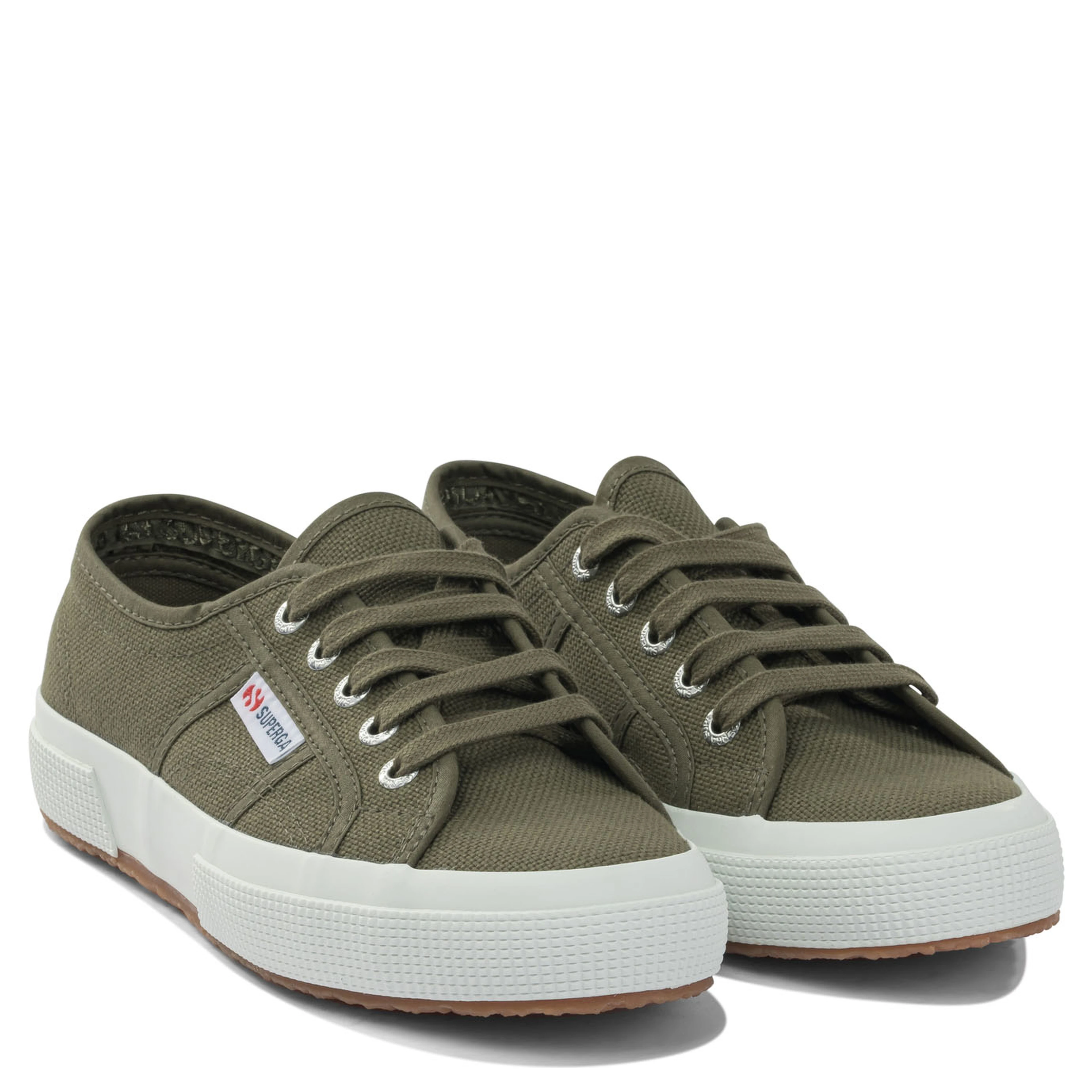Sneakers & Slip-On
