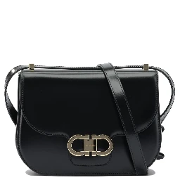 Crossbody bags