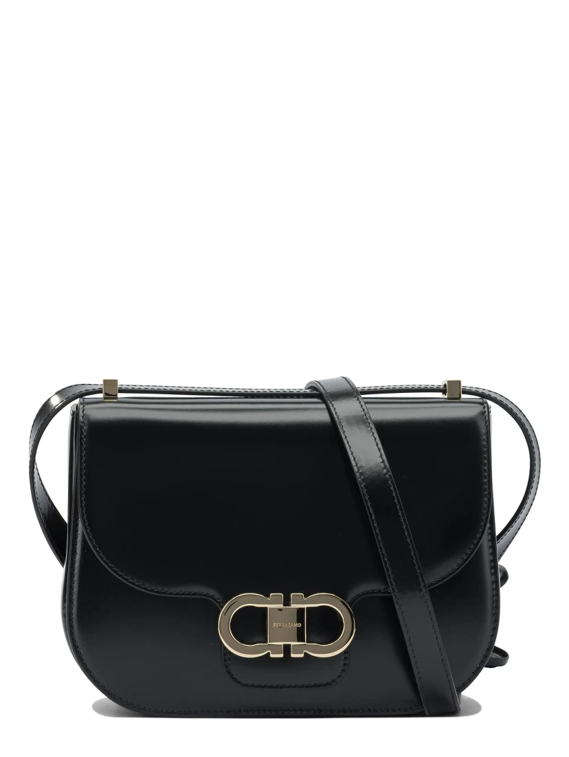 Crossbody bags