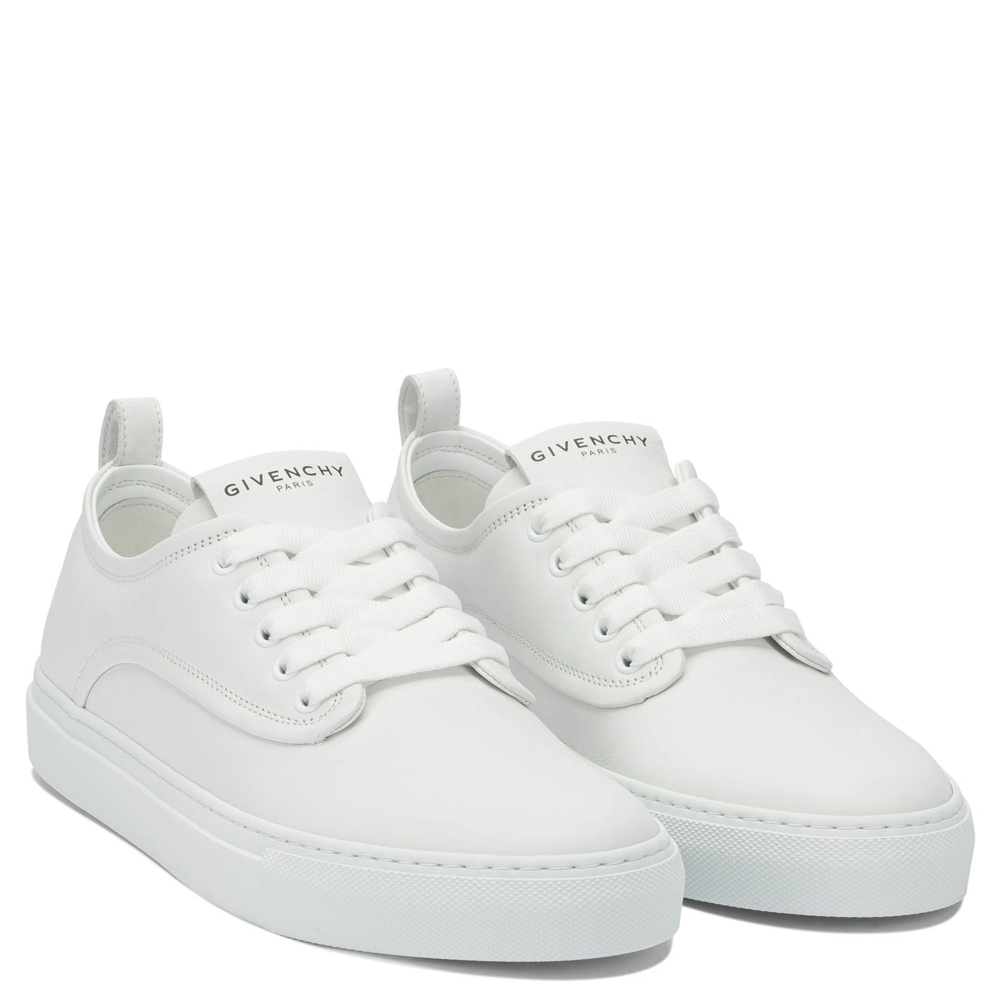 أحذية رياضية "نيو سيتي"