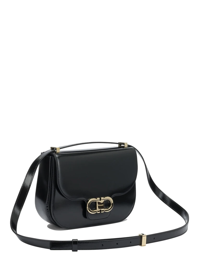 Crossbody bags