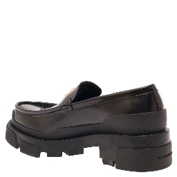 Terra Black Loafers with 4G Logo in Leather Woman