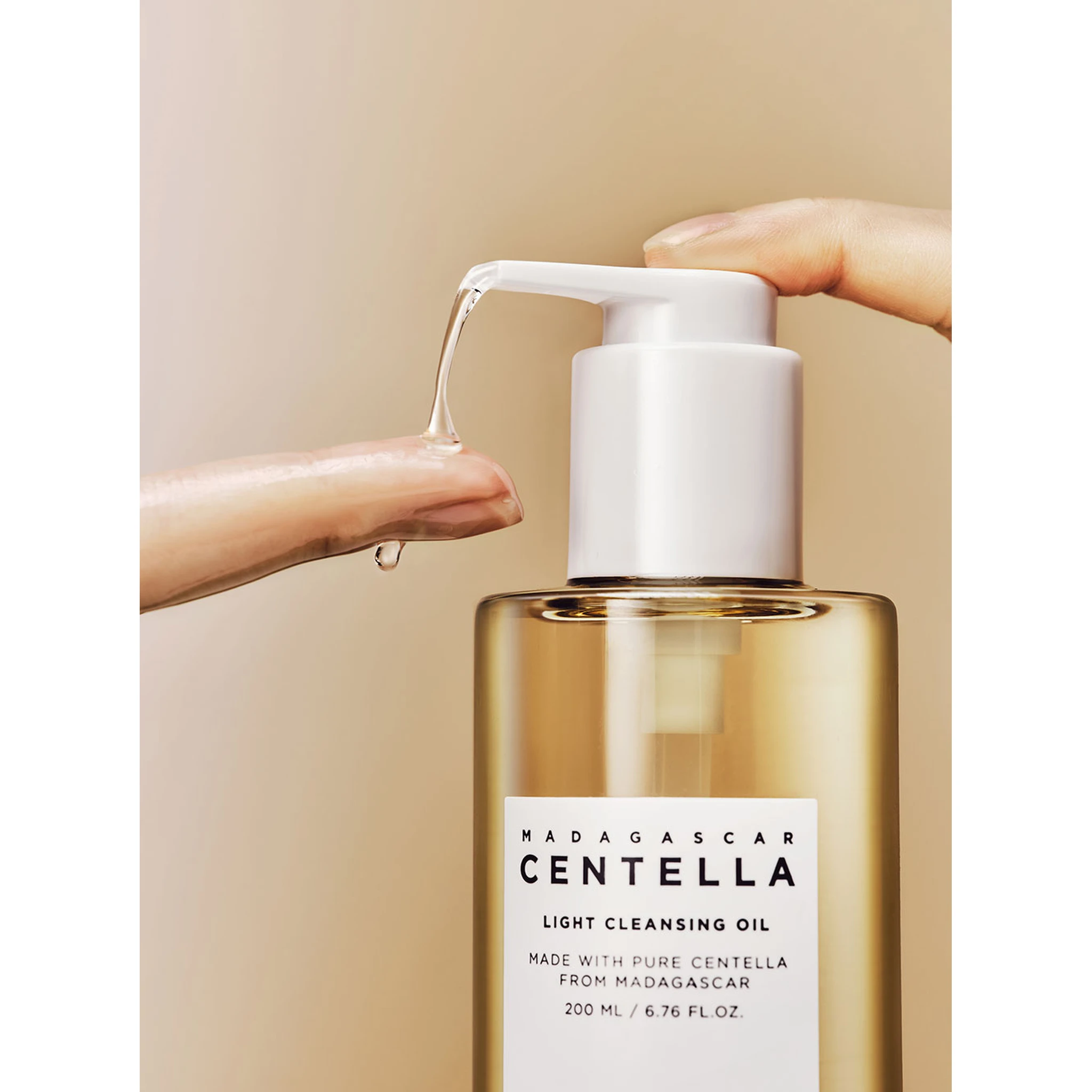 Madagascar Centella Light Cleansing Oil 200ml