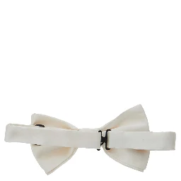 White Bowtie with Rear Hook Closure in Silk Man