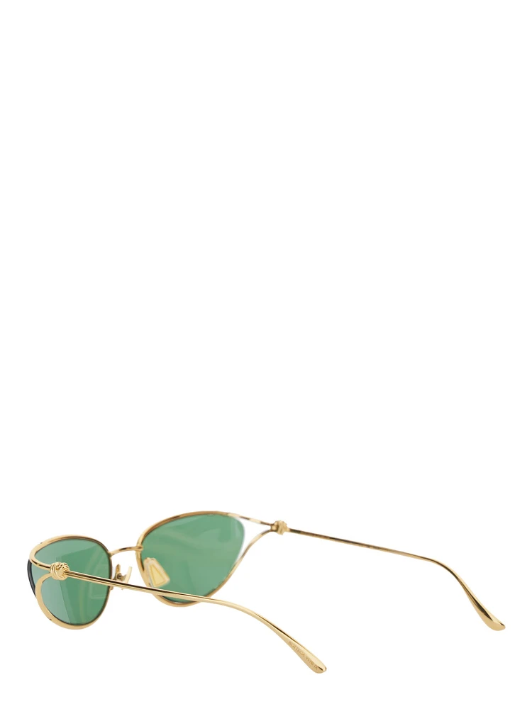 Green Sunglasses with Cat-Eye Design and Knot Detail on the Temples in Metal Woman alternative