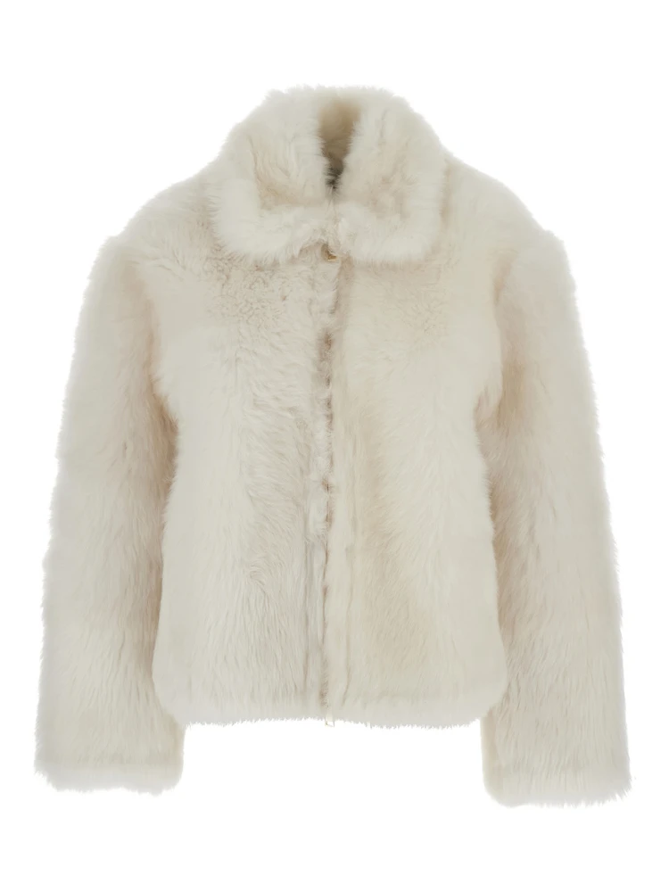 White Fur Coat with Classic Collar in Fur Woman