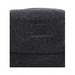 Le Bob Cachemiro Grey Bucket Hat with Logo Lettering Embroidery on the Front and Ribbed Brim in Wool Man
