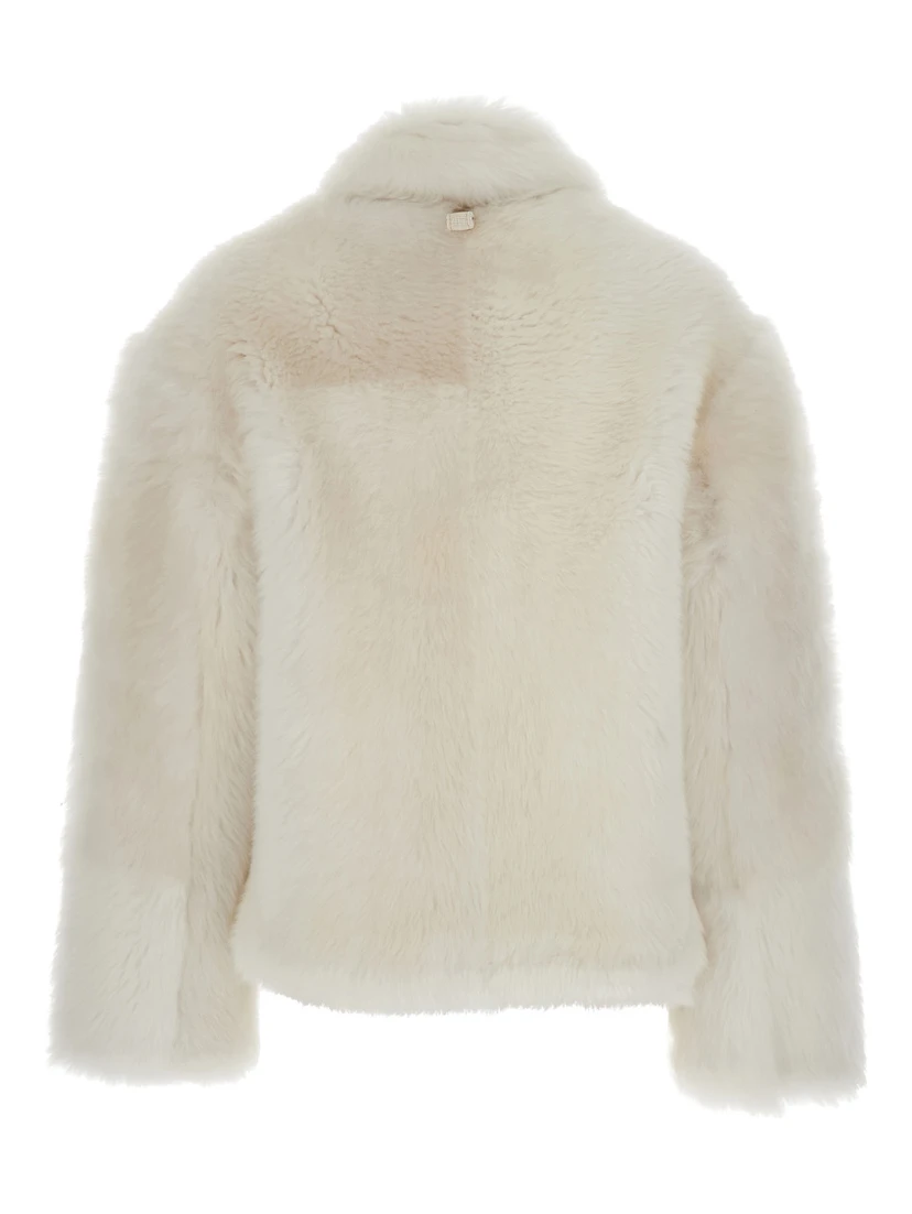 White Fur Coat with Classic Collar in Fur Woman