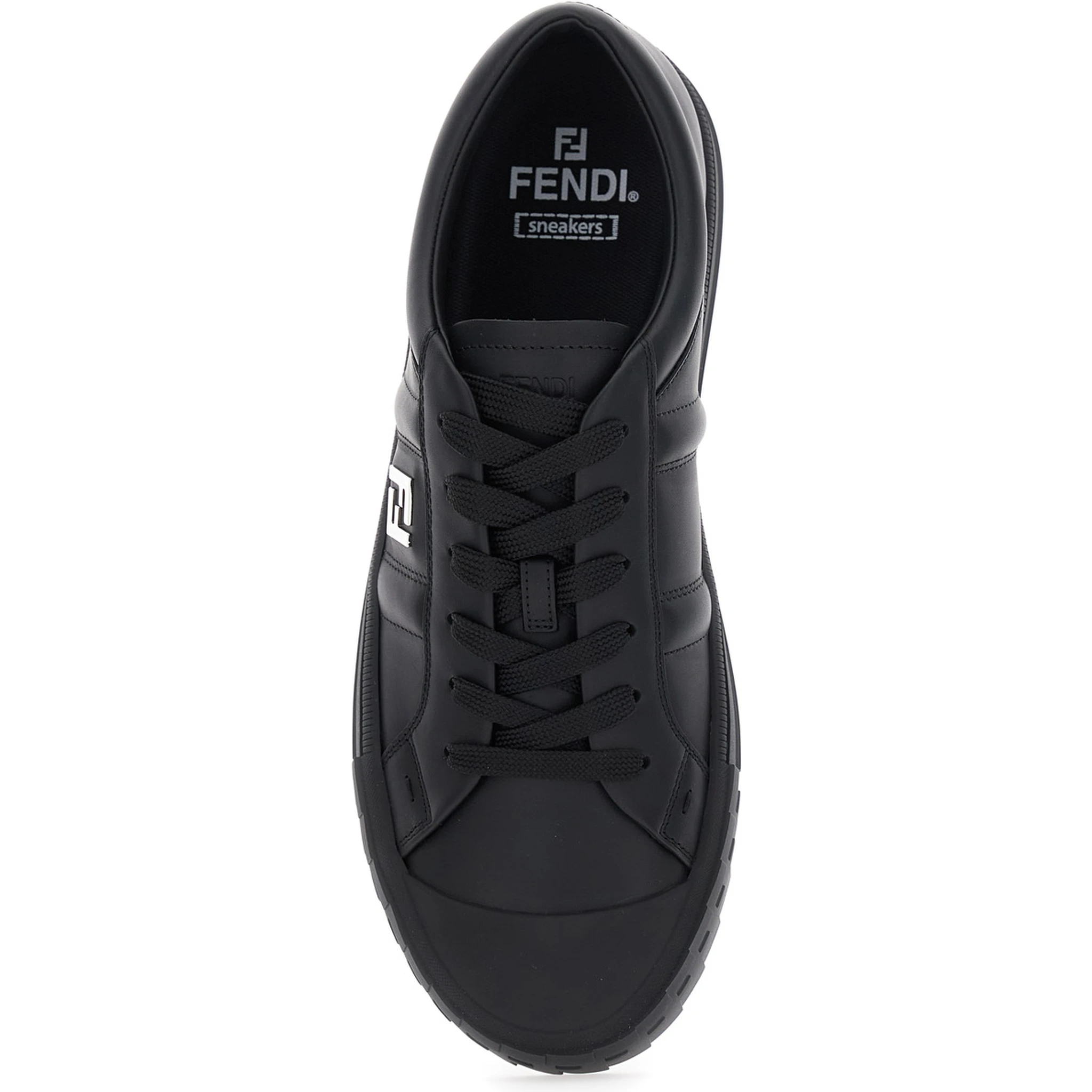 حذاء رياضي أسود منخفض الرقبة من الجلد "دومينو" بشعار معدني على الجانب، للرجال