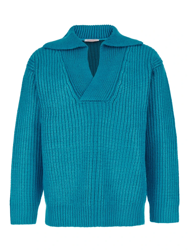 كنزة صوفية زرقاء فاتحة بياقة على شكل حرف V مصنوعة من مزيج الحرير للرجال