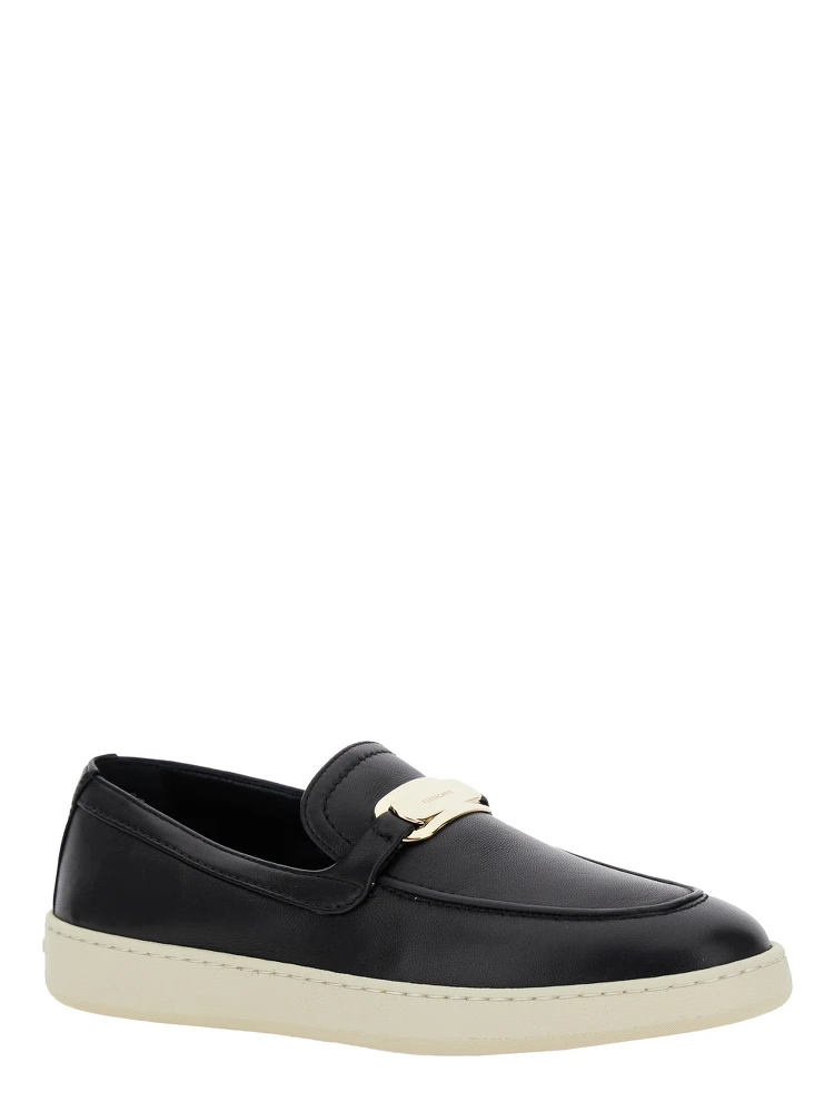 Crio Black Loafers with Logo Plaque in Leather Woman