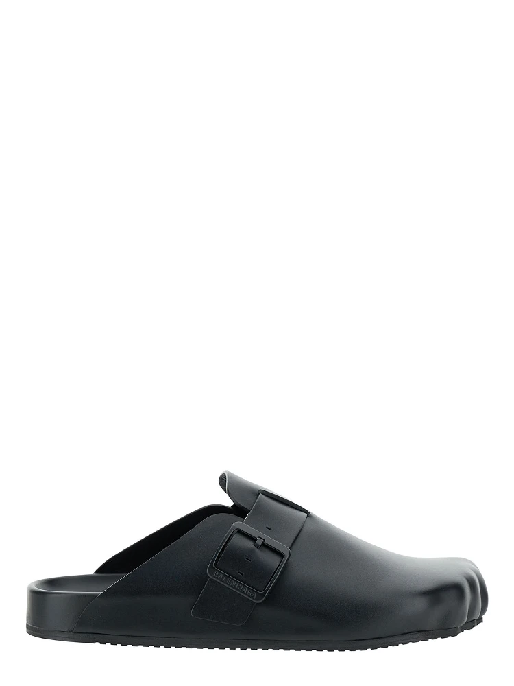 Sunday Black Mules with Five Finger Shape at Toe in Matte Leather Man