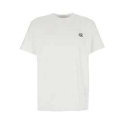 تيشيرت أبيض برقبة دائرية وشعار مطبوع على الجهة الأمامية من القطن الرجالي