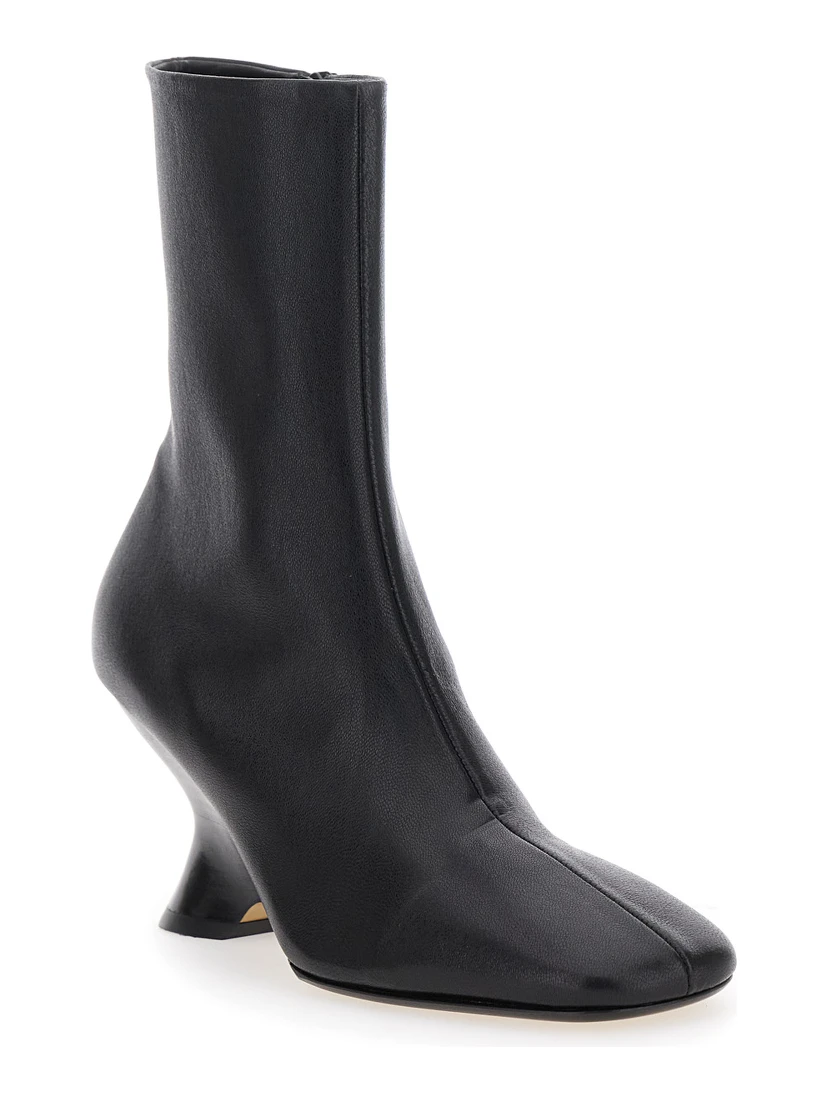Black Ankle Boots with Rounded Toe in Leather Woman