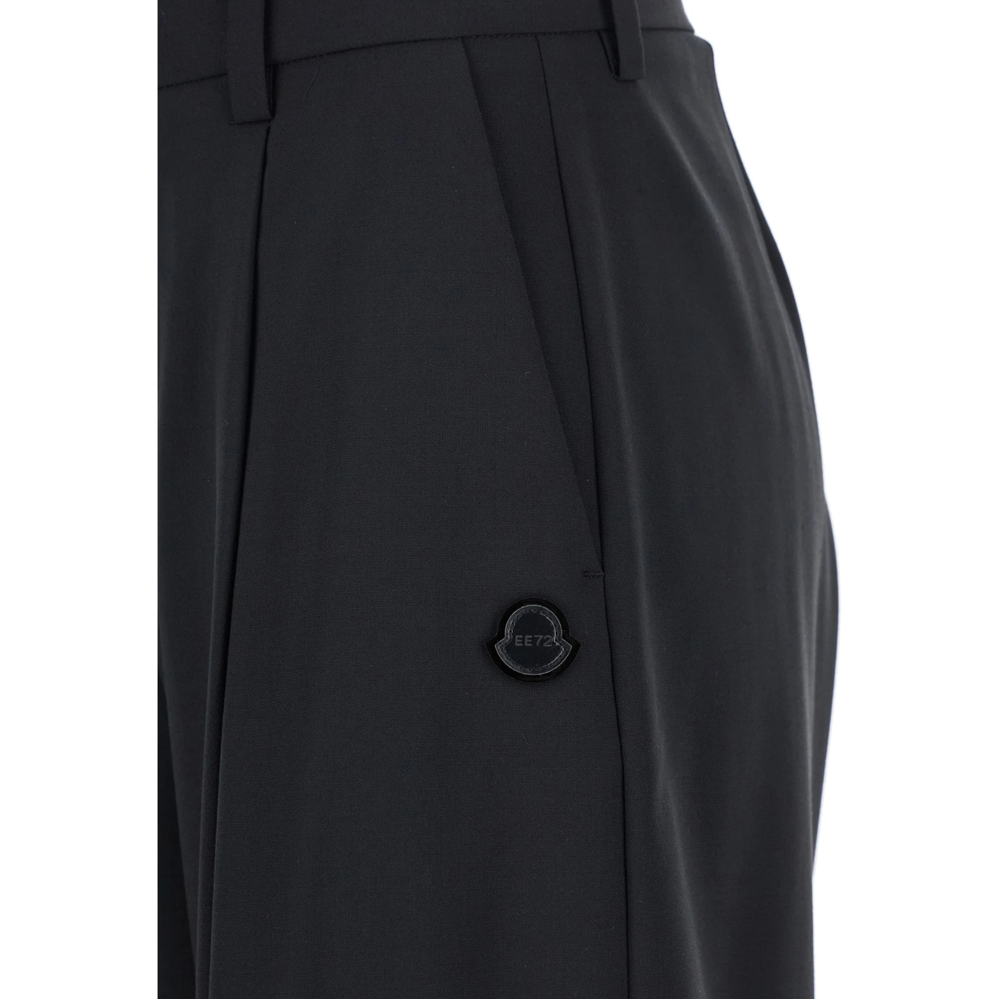 Black Trousers with Pleats on the Front and Side Logo Patch in Stretch Tech Wool Woman