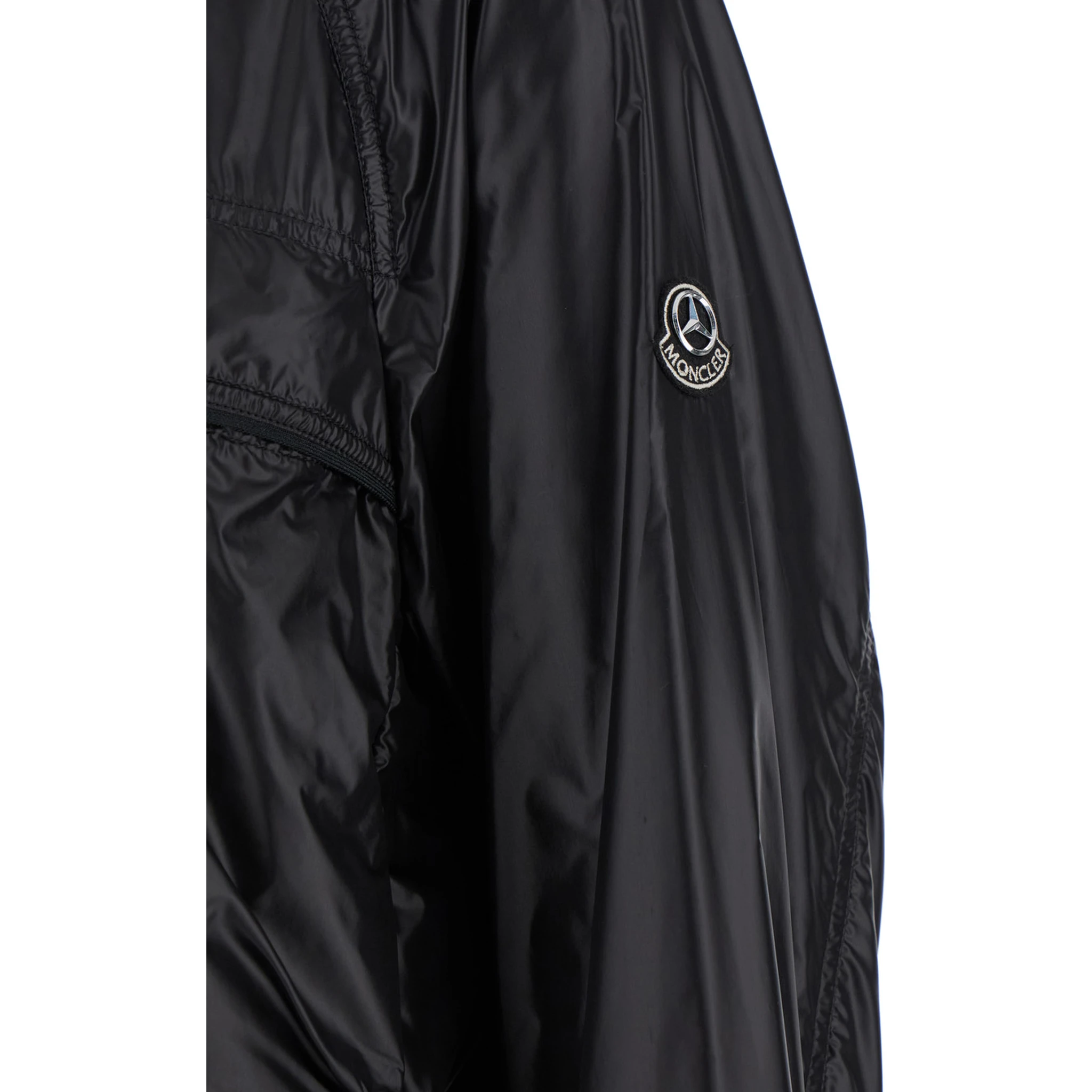Anubis Black Jacket with Foldable Design and Iconic Logo Patch in Lightweight Nylon Man