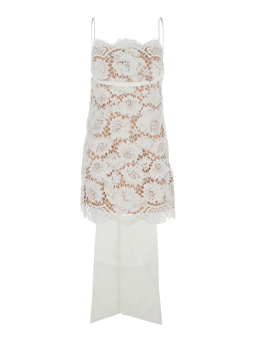 فستان قصير أبيض بدون أكمام بتطريز دانتيل زهري وحافة مزخرفة من مزيج القطن للنساء