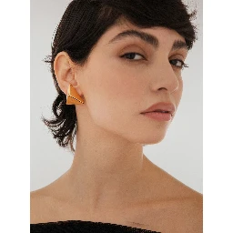 Virtual Metallic Small Earings with Butterfly Clasp Closure and Triangular Shape  in Silver Plated Bronze Woman