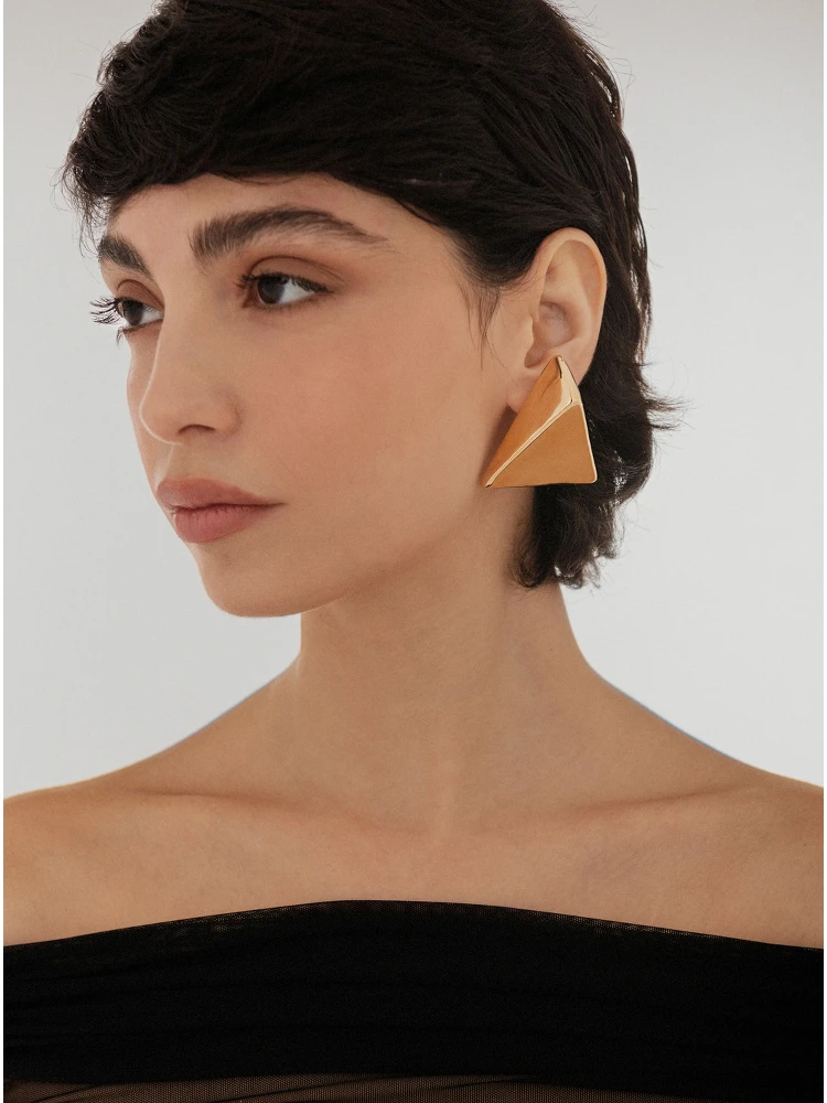 Virtual Metallic Earings with Butterfly Clasp Closure and Triangular Shape  in Silver Plated Bronze Woman alternative