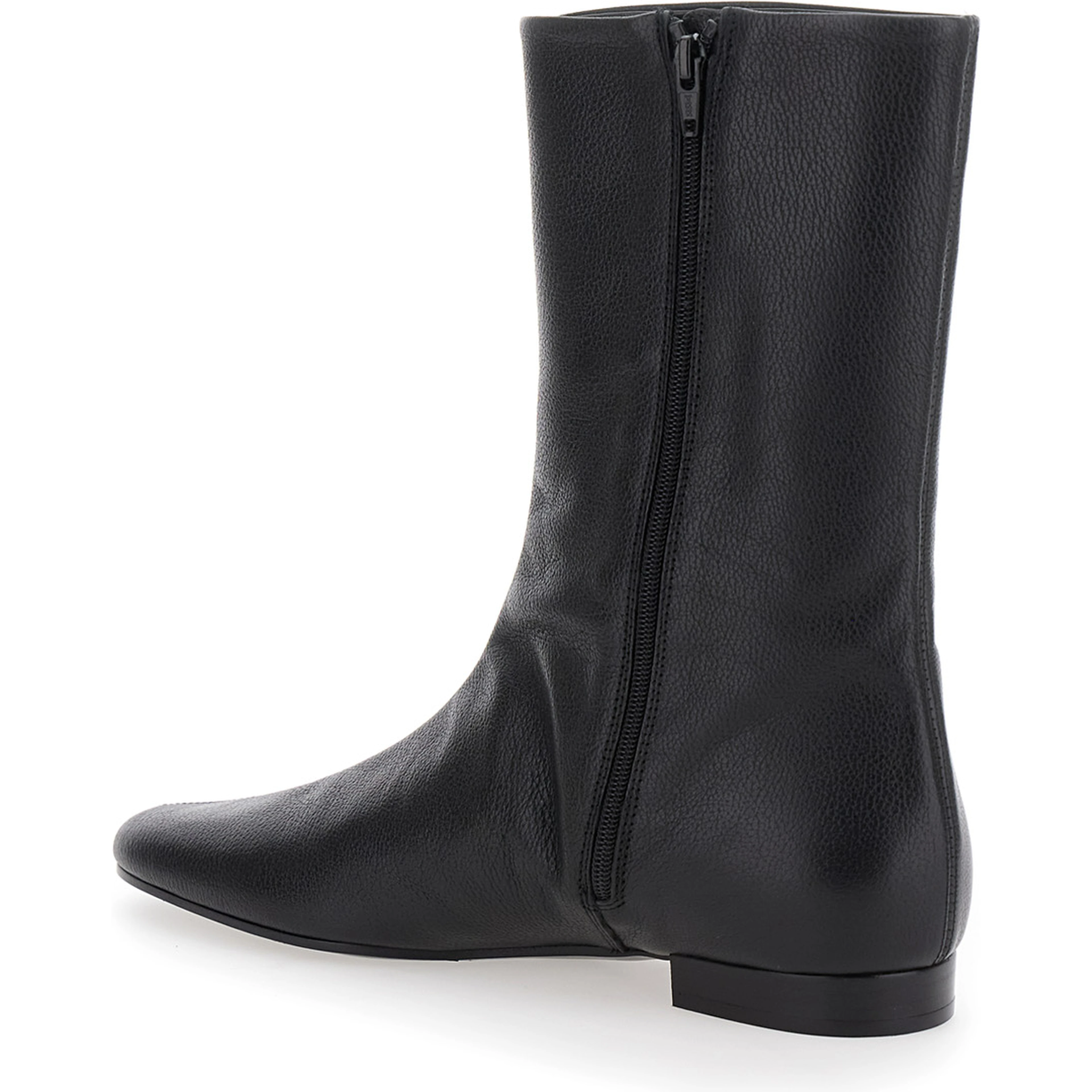 Black Ankle Boots with Low Heel and Pointed Toe in Hammered Leather Woman
