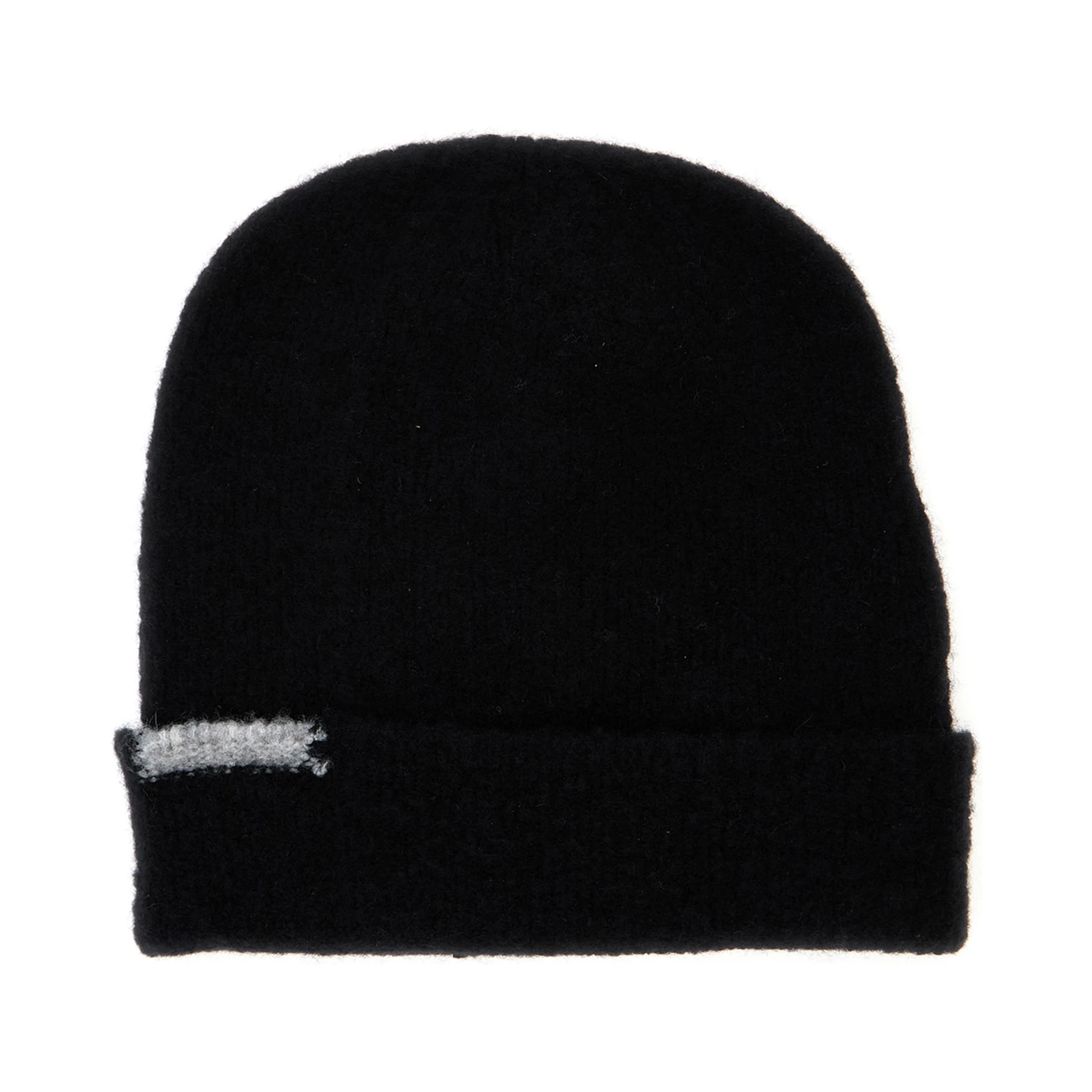 Black Beanie with Contrasting Detail in Wool Woman