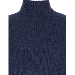 كنزة صوفية زرقاء برقبة عالية من مزيج صوف ميرينو والحرير للرجال