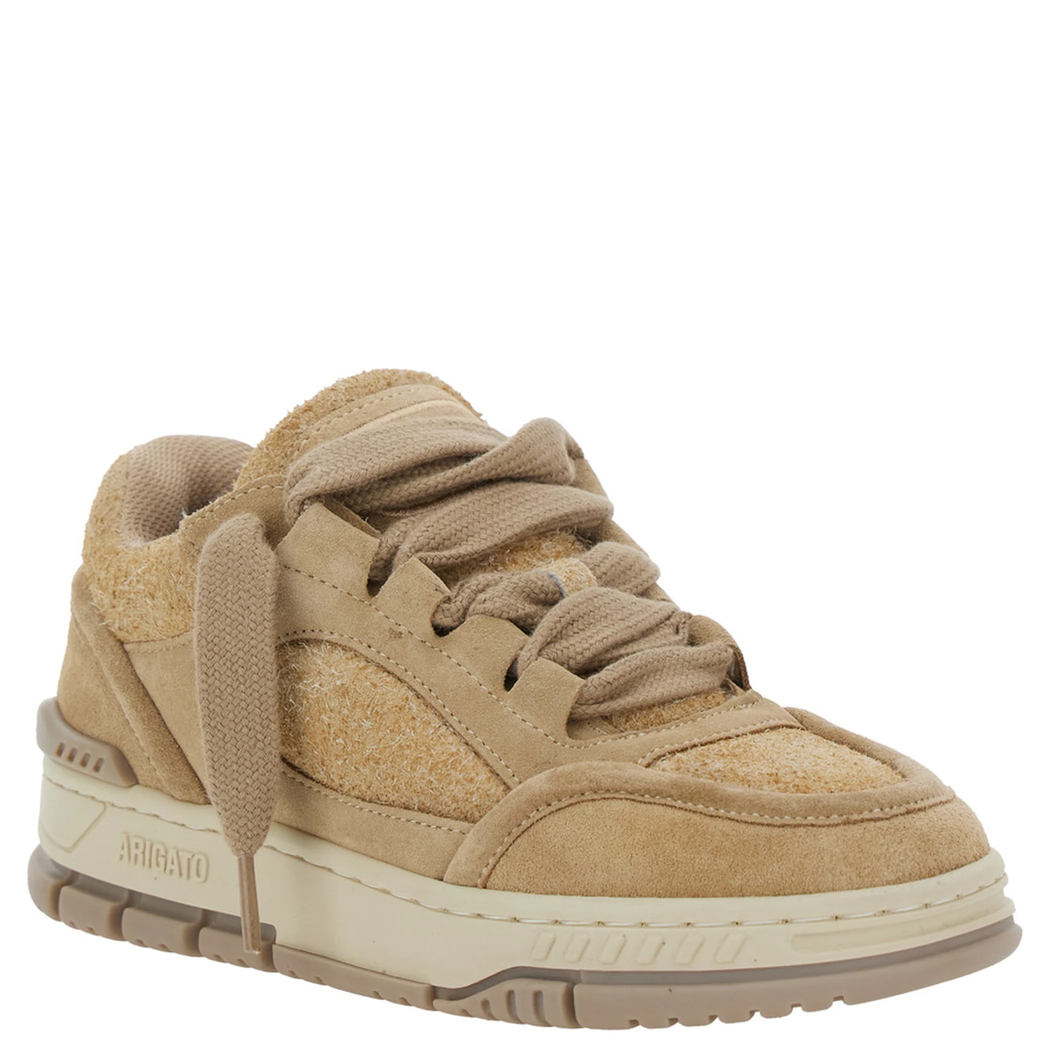 حذاء رياضي نسائي منخفض من Area Lo بيج اللون، مزين بشعار على اللسان ونعل سميك من مزيج الجلد.