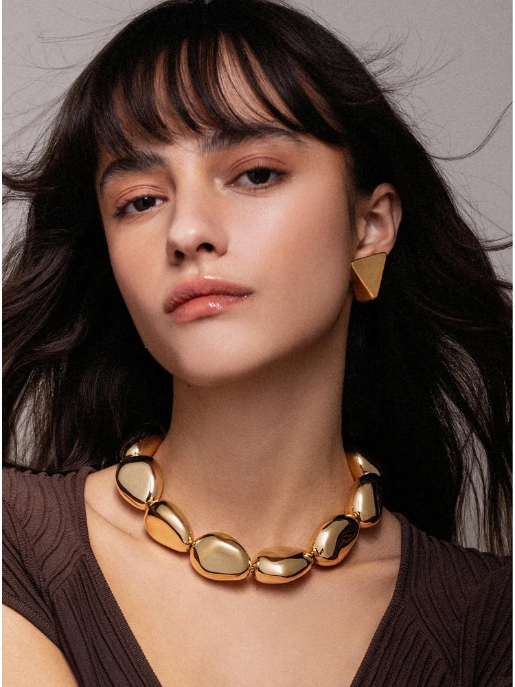 Virtual Metallic Small Earings with Butterfly Clasp Closure and Triangular Shape  in Gold Plated Bronze Woman alternative